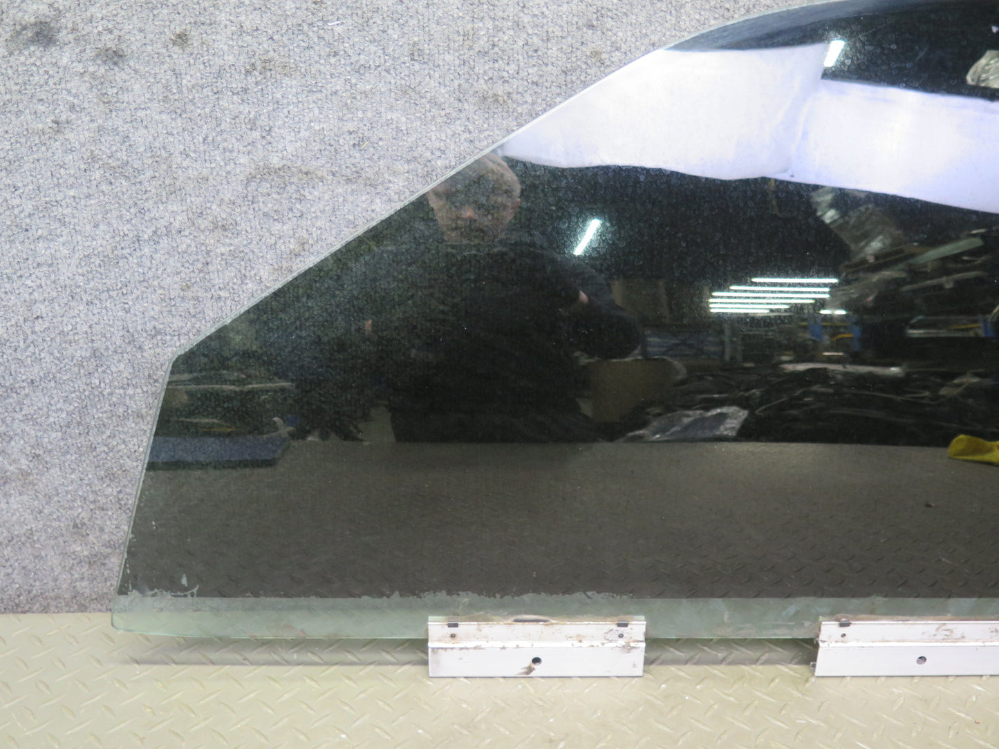 95-99 BMW E36 318ti Compact Left Door Glass Window OEM