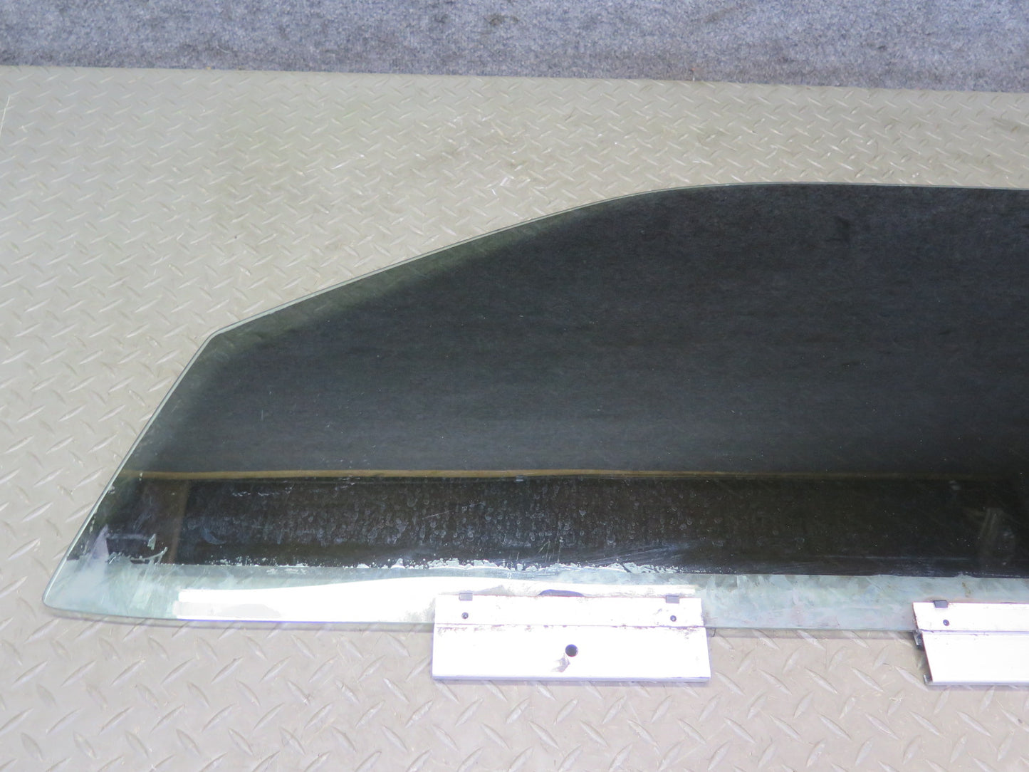 95-99 BMW E36 318ti Compact Left Door Glass Window OEM