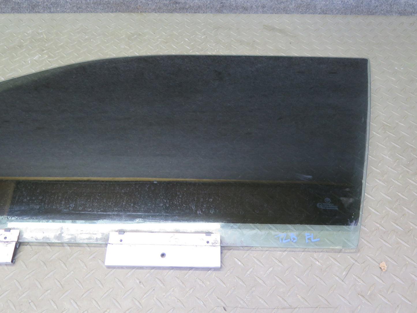 95-99 BMW E36 318ti Compact Left Door Glass Window OEM