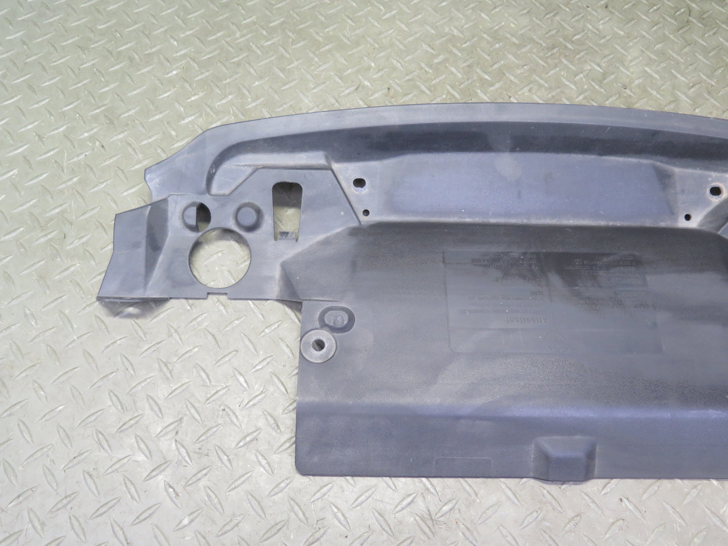 95-99 BMW E36 318ti Radiator Cowl Cover Panel 8119046 OEM