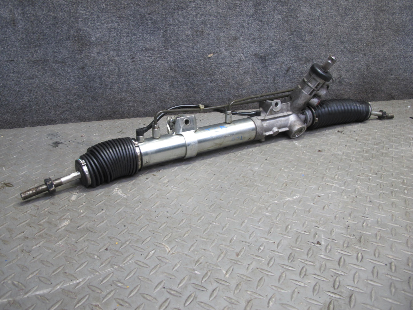 94-99 BMW E36 318ti Power Steering Rack & Pinion w Hose Line OEM