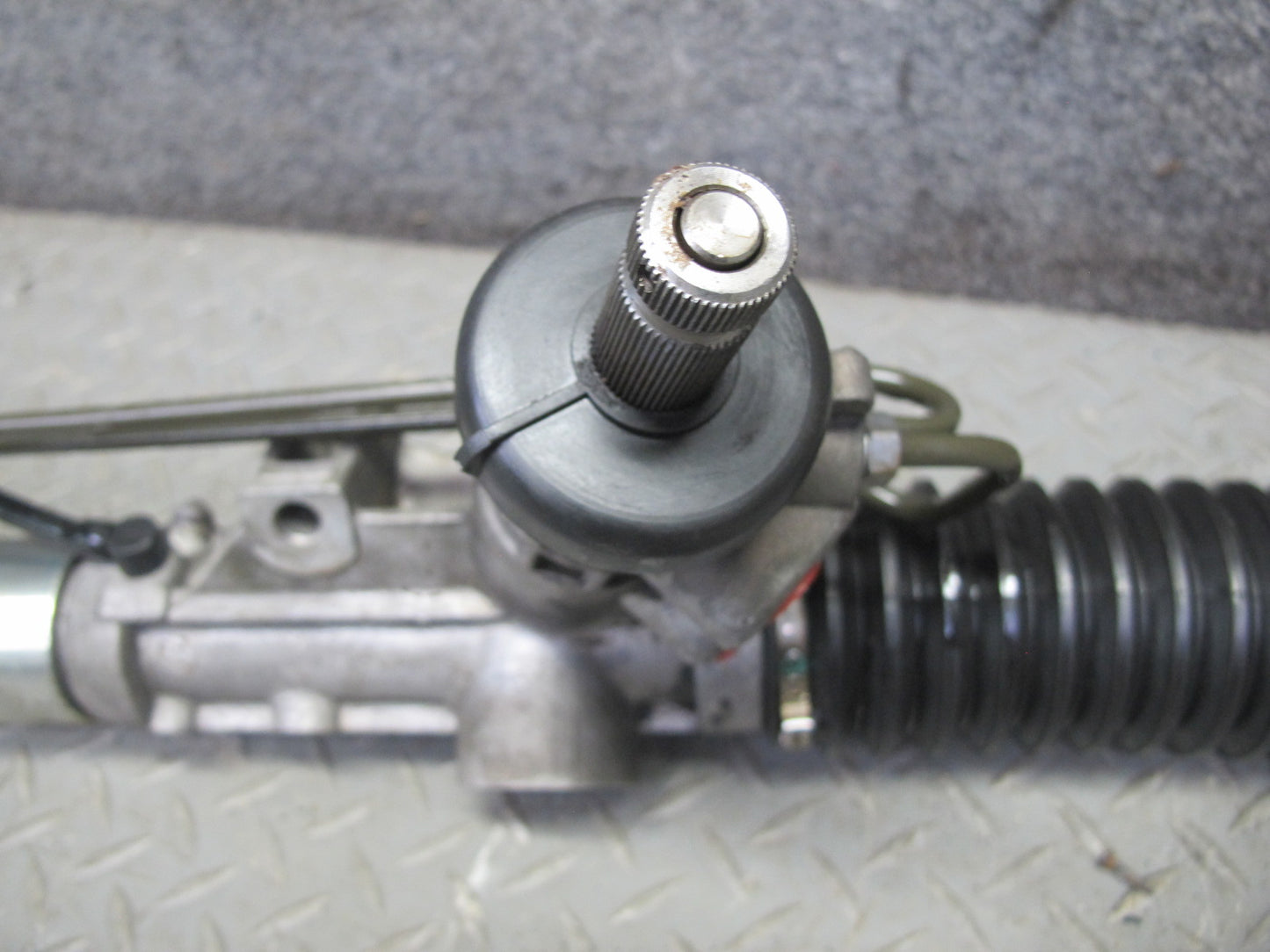 94-99 BMW E36 318ti Power Steering Rack & Pinion w Hose Line OEM