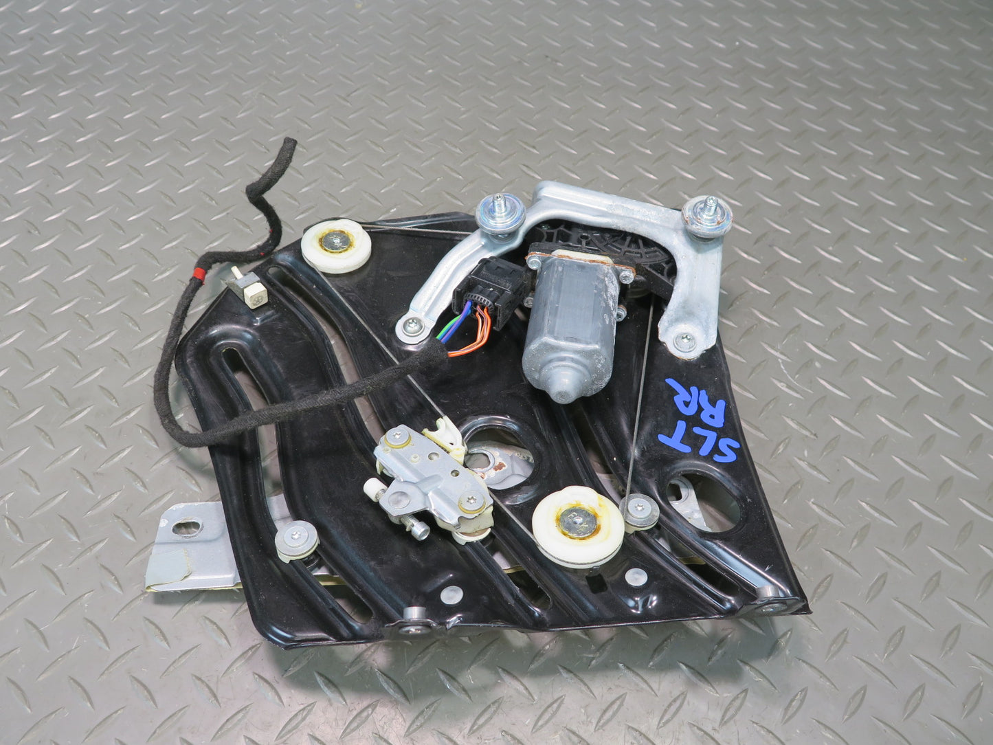 03-12 Mercedes R230 Sl-class Rear Right Window Regulator w Motor 2306700203 OEM