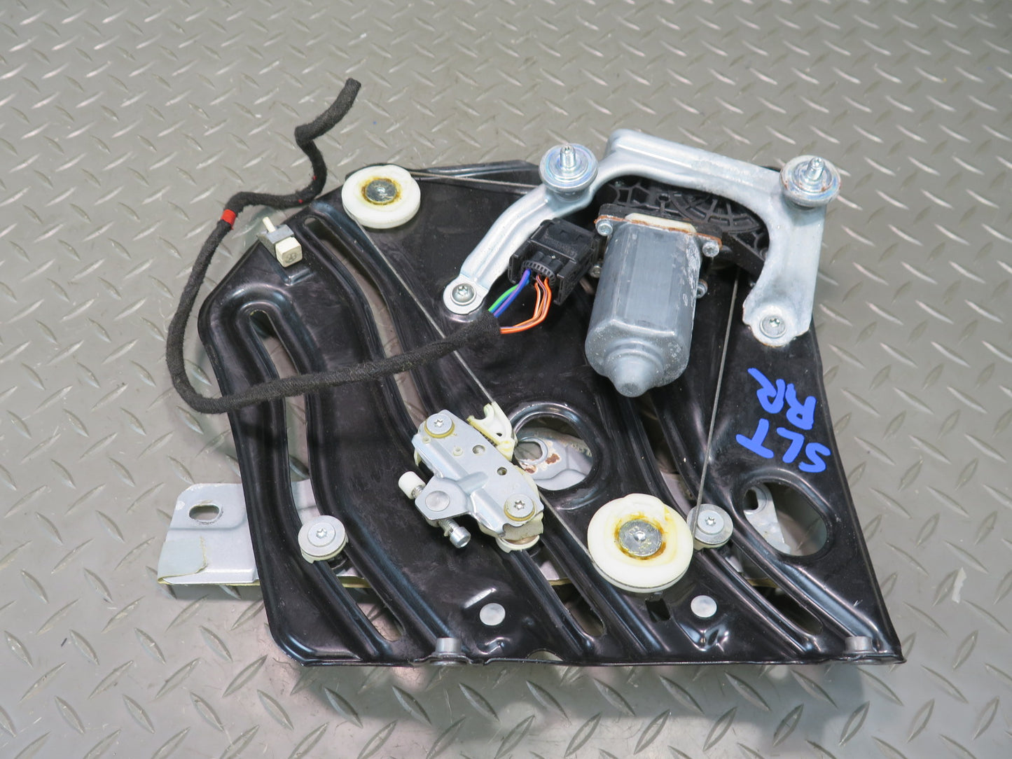 03-12 Mercedes R230 Sl-class Rear Right Window Regulator w Motor 2306700203 OEM