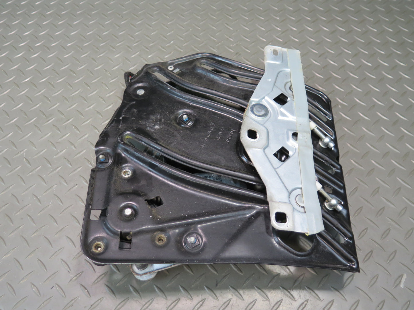 03-12 Mercedes R230 Sl-class Rear Right Window Regulator w Motor 2306700203 OEM