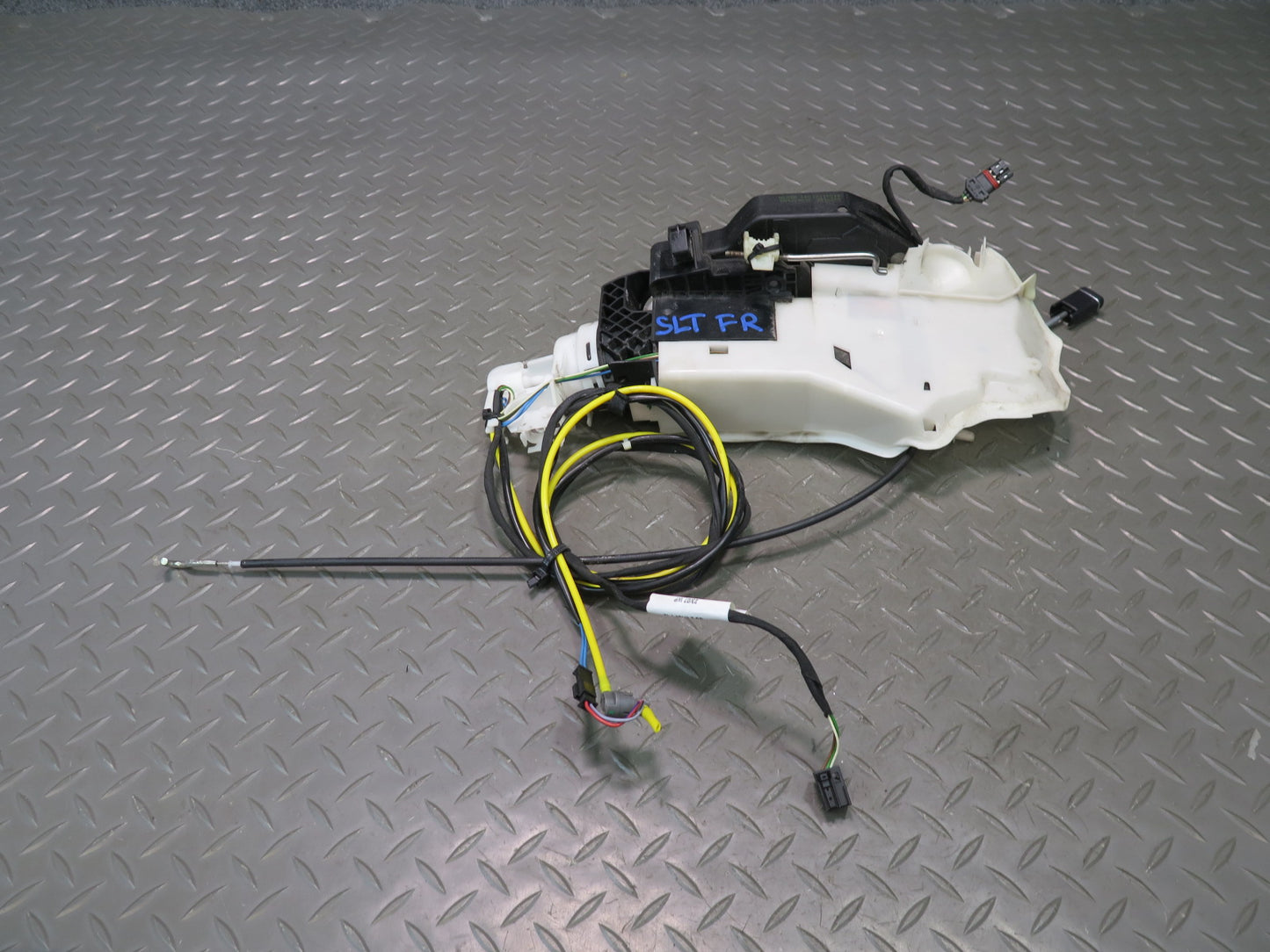 03-12 Mercedes R230 Sl-class Front Right Door Lock Latch Actuator Keyless OEM