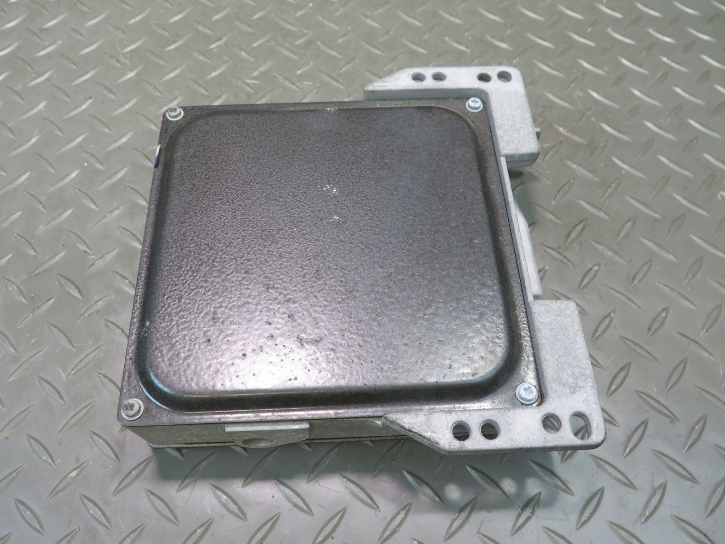 83-84 BMW E24 633CSi M30 Engine ECU ECM DME Computer Control  Module OEM