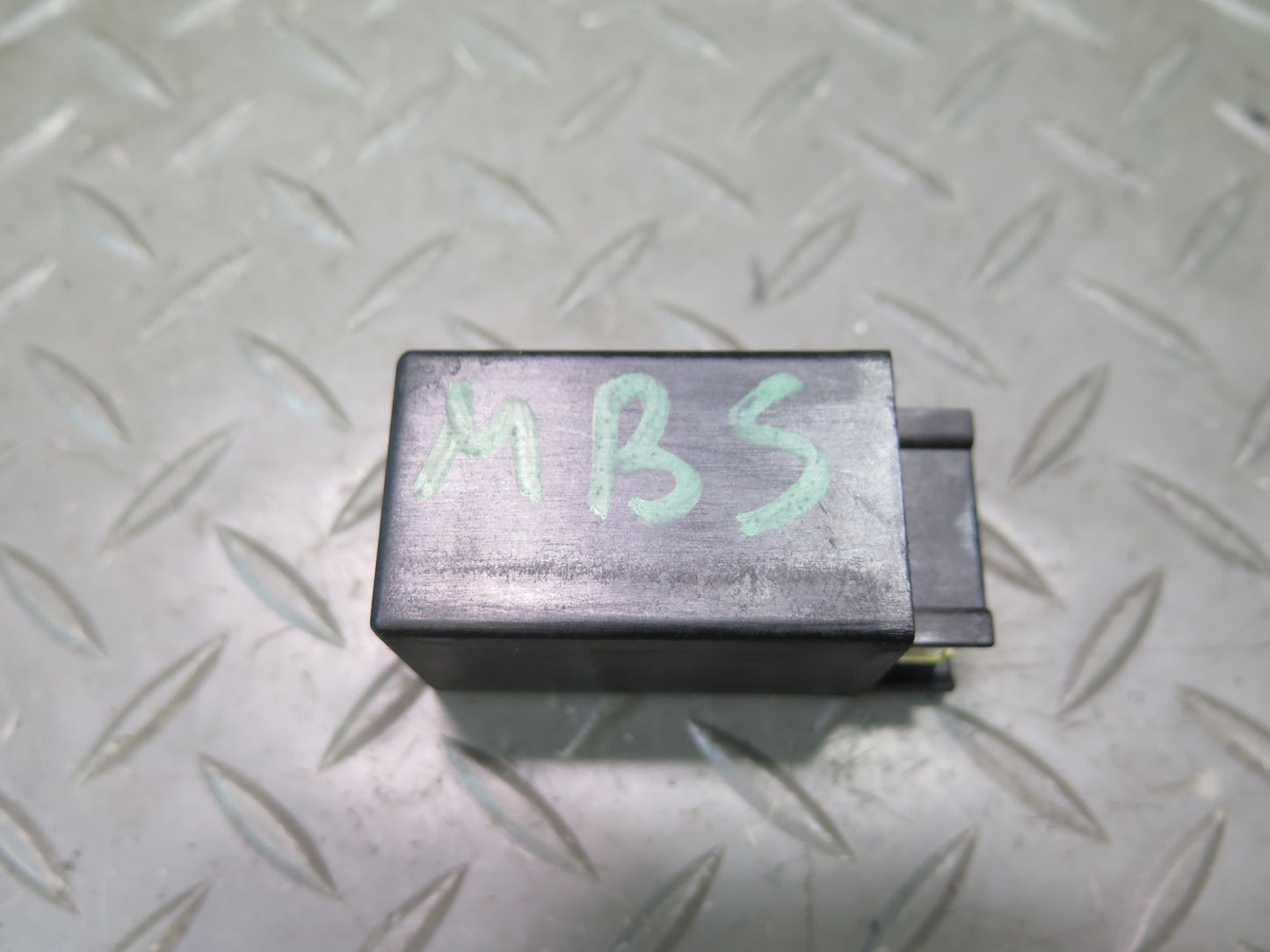 83-89 BMW E24 633CSi 635CSi Climate Relay Control Module 1368753 OEM