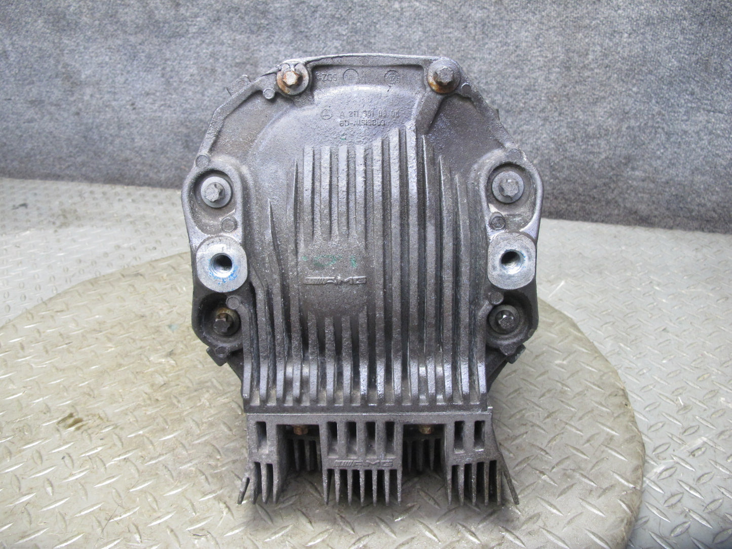 03-08 Mercedes R230 SL55 AMG Rear Differential Carrier 2.82 Ratio 97k Miles OEM