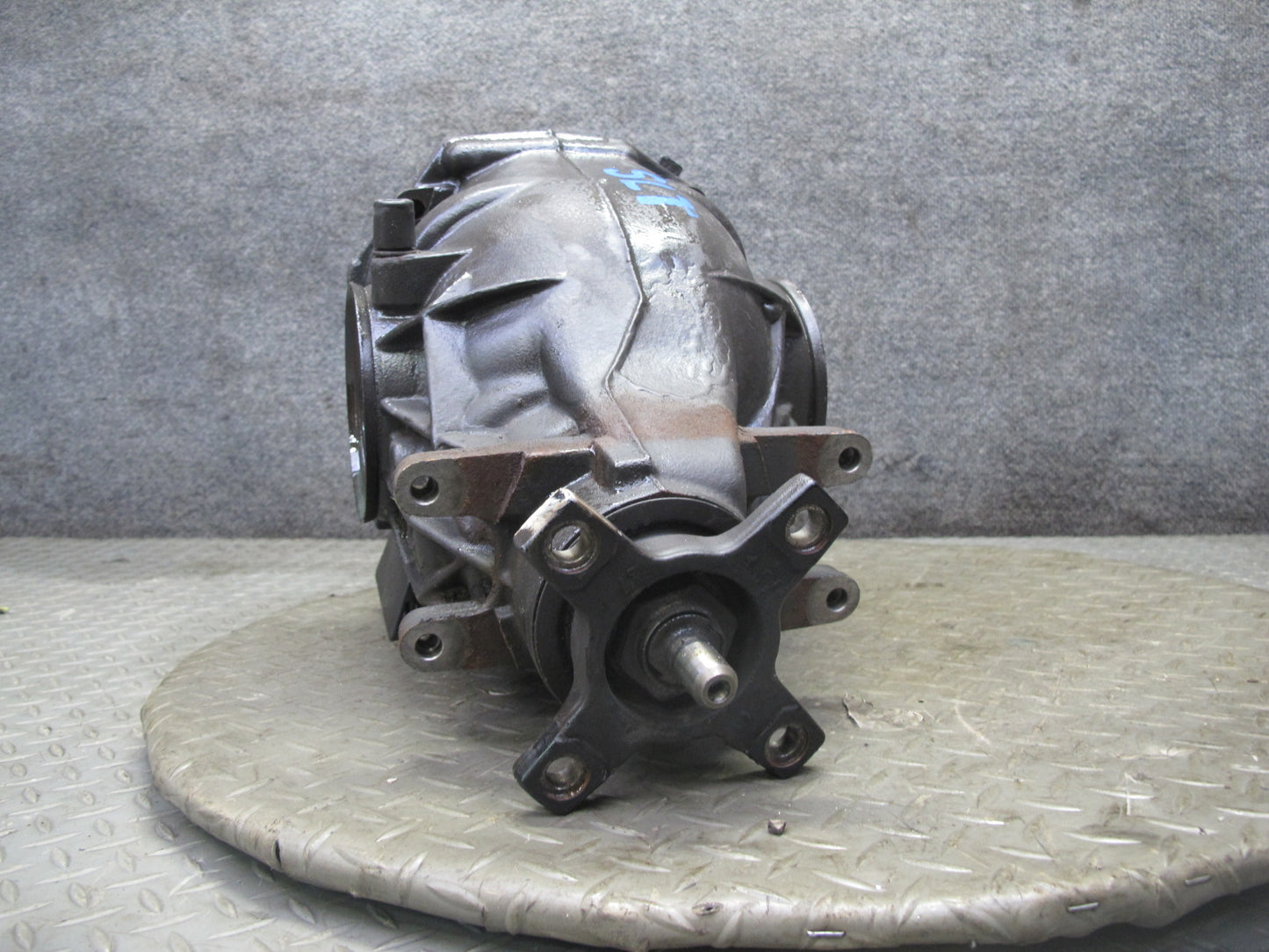 03-08 Mercedes R230 SL55 AMG Rear Differential Carrier 2.82 Ratio 97k Miles OEM