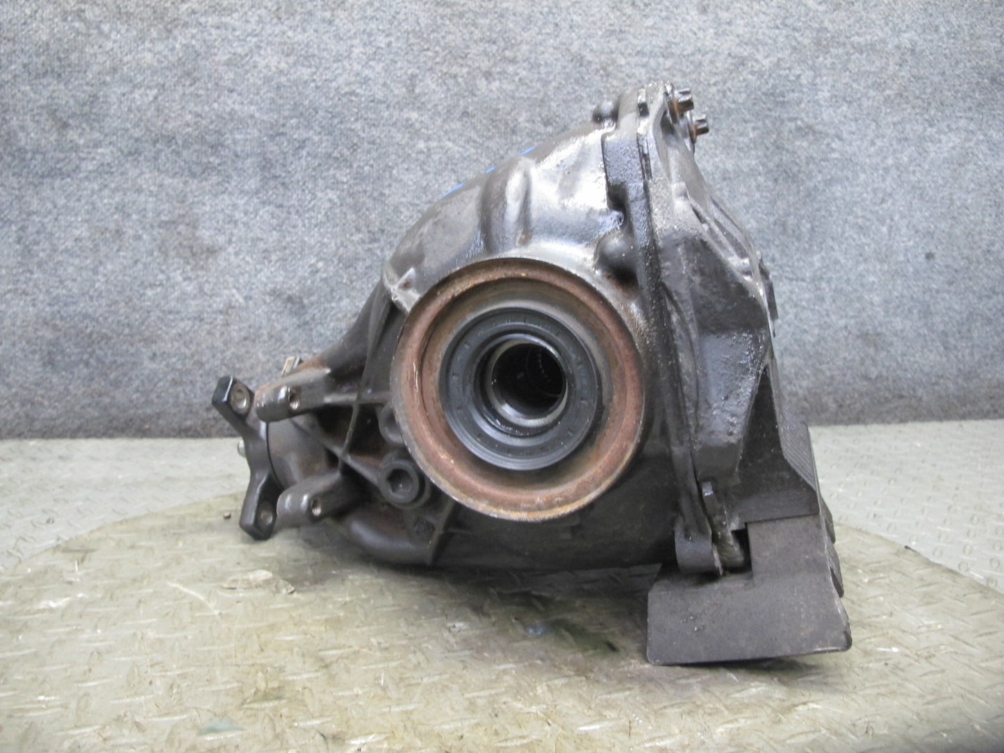 03-08 Mercedes R230 SL55 AMG Rear Differential Carrier 2.82 Ratio 97k Miles OEM