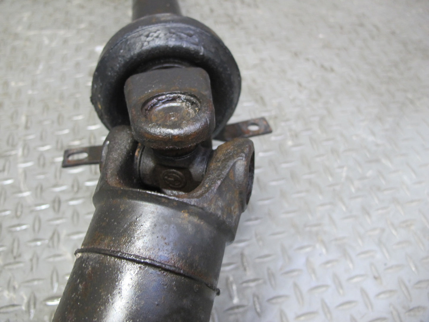 84-86 BMW E24 633CSI 635CSI M30 A/T Rear Drive Shaft Driveshaft 115K Miles OEM