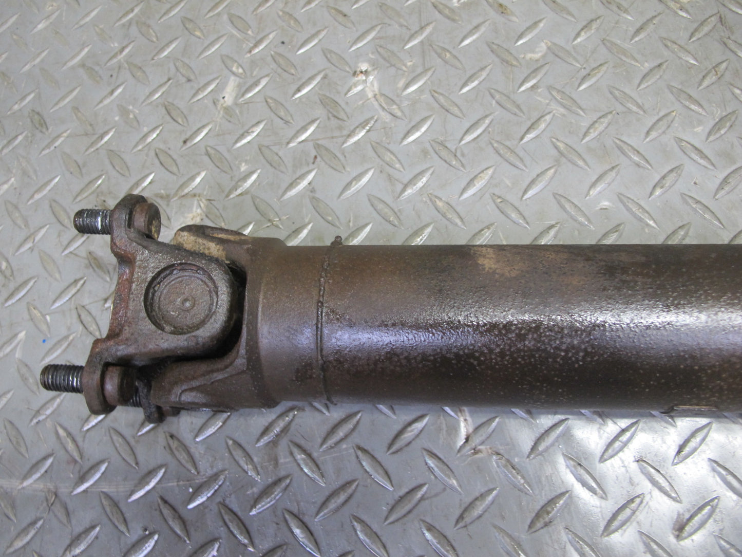 84-86 BMW E24 633CSI 635CSI M30 A/T Rear Drive Shaft Driveshaft 115K Miles OEM