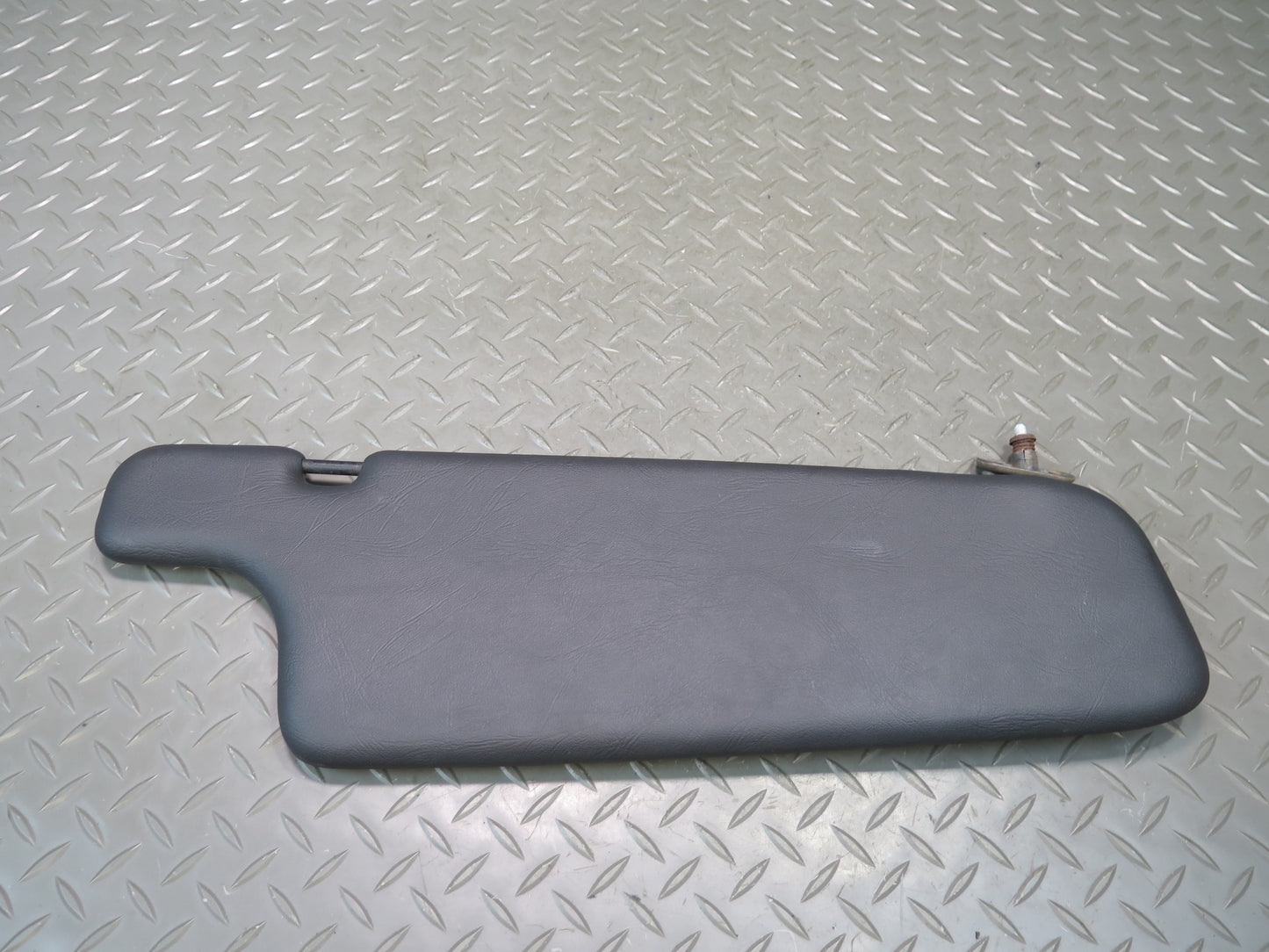 84-89 BMW E24 633CSi 635CSi Set of 2 Front Left & Right Sun Visor OEM