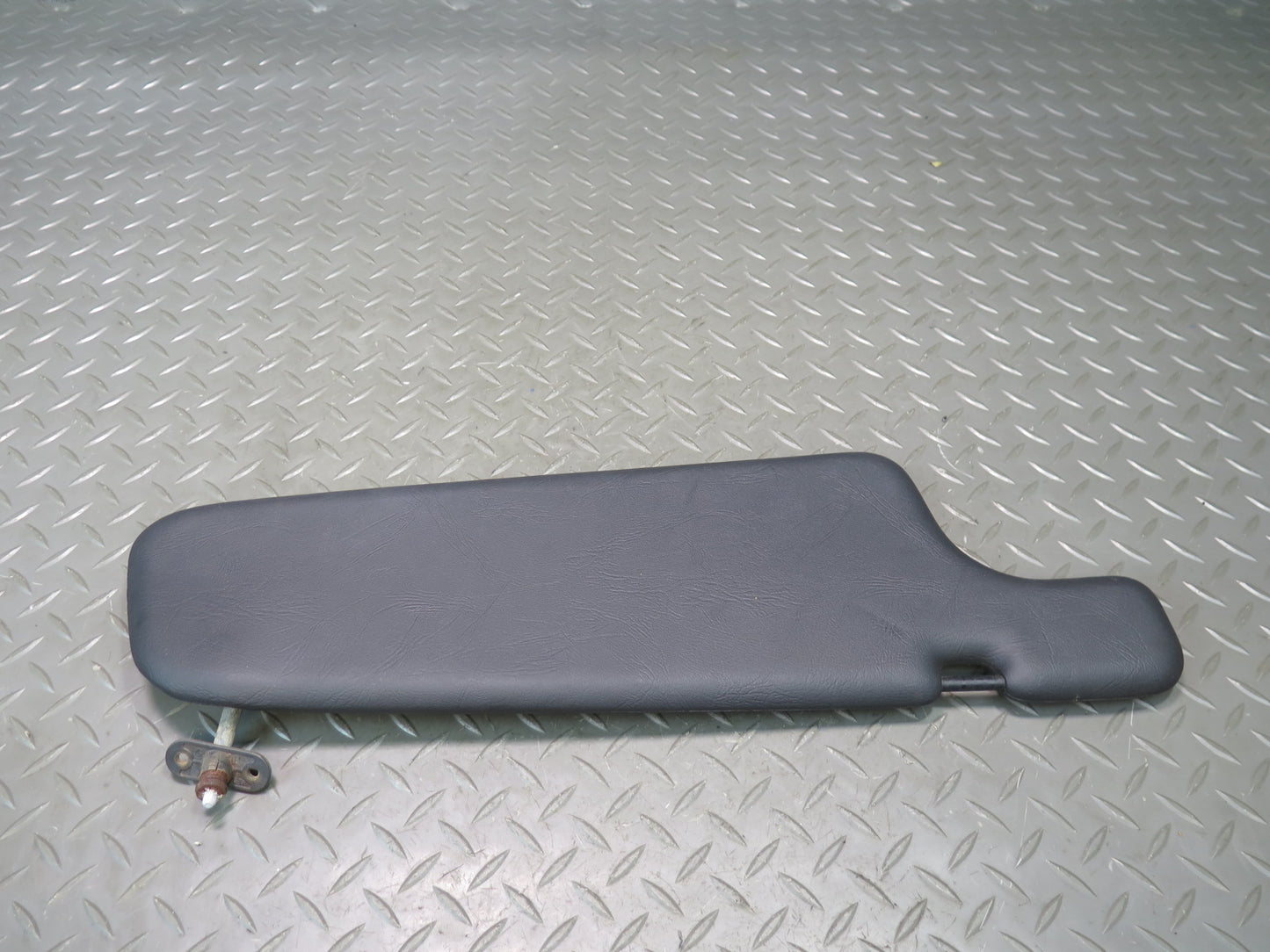 84-89 BMW E24 633CSi 635CSi Set of 2 Front Left & Right Sun Visor OEM