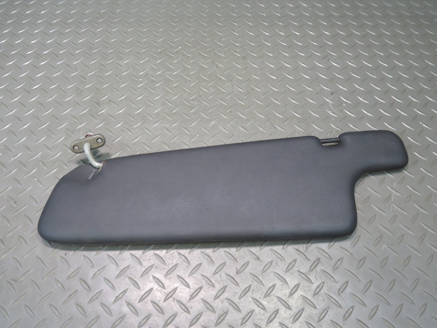 84-89 BMW E24 633CSi 635CSi Set of 2 Front Left & Right Sun Visor OEM