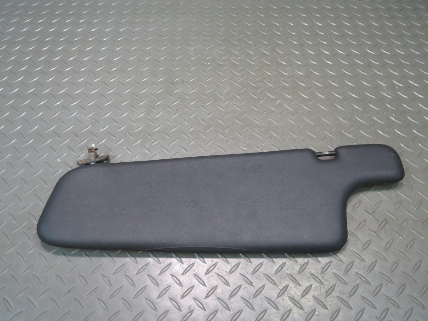 84-89 BMW E24 633CSi 635CSi Set of 2 Front Left & Right Sun Visor OEM
