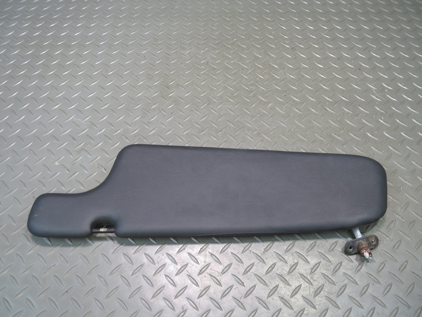 84-89 BMW E24 633CSi 635CSi Set of 2 Front Left & Right Sun Visor OEM