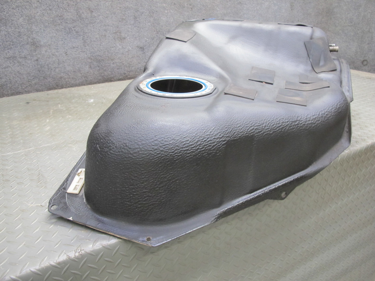 07-09 Nissan 350Z Z33 Convertible Fuel Gas Tank Reservoir 101K Miles OEM