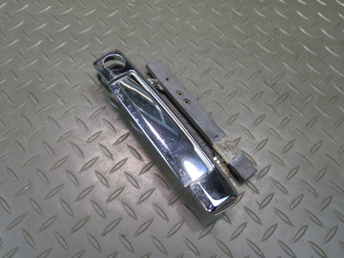 77-89 BMW E24 633CSi 635CSi Right Passenger Door Exterior Handle Chrome OEM