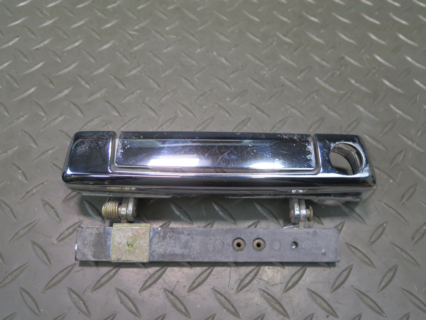 77-89 BMW E24 633CSi 635CSi Right Passenger Door Exterior Handle Chrome OEM