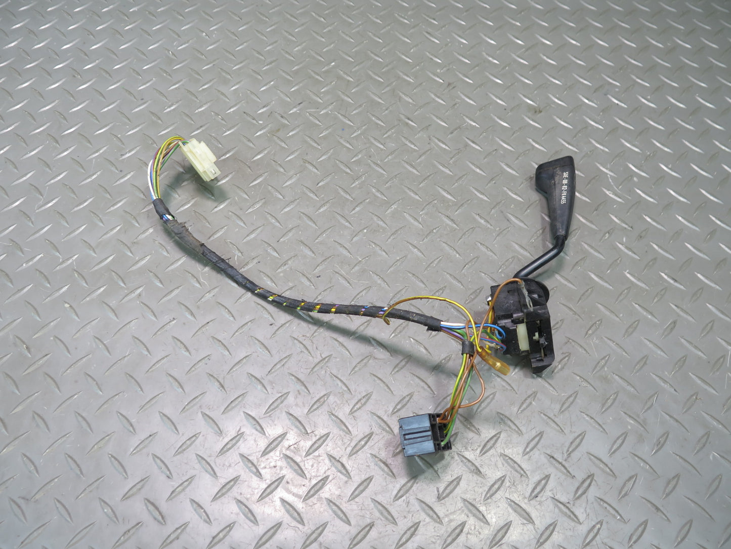 83-85 BMW E24 633CSi 635CSI Steering Column Turn Signal Switch OEM