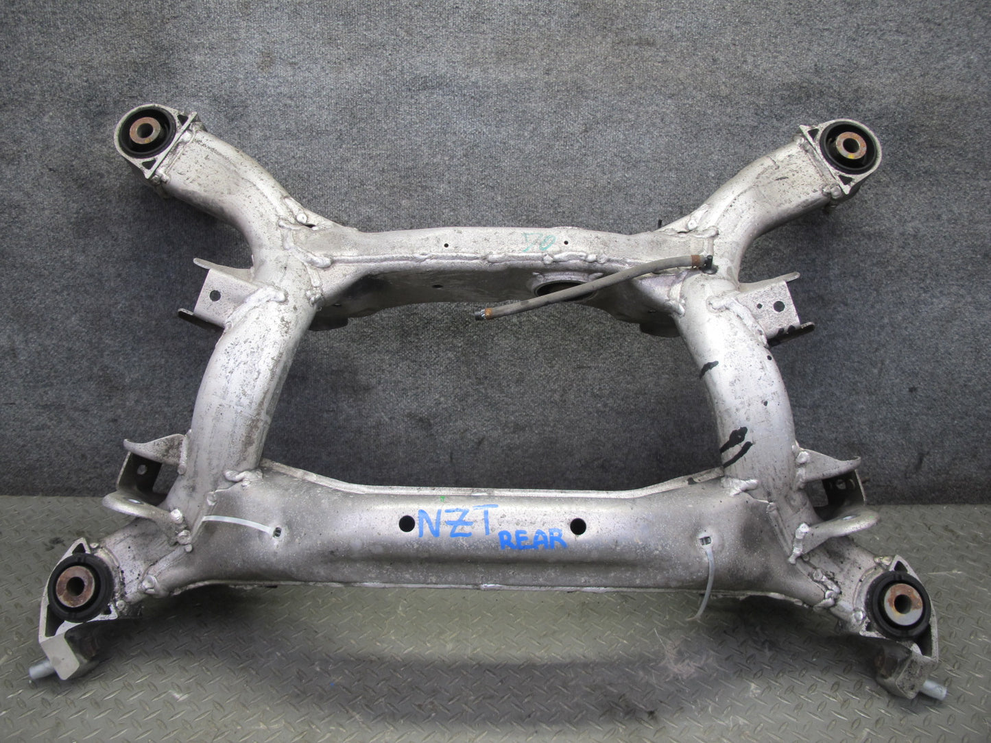 07-09 Nissan Z33 350Z Conv Rear Suspension Subframe Crossmember Carrier 101K OEM