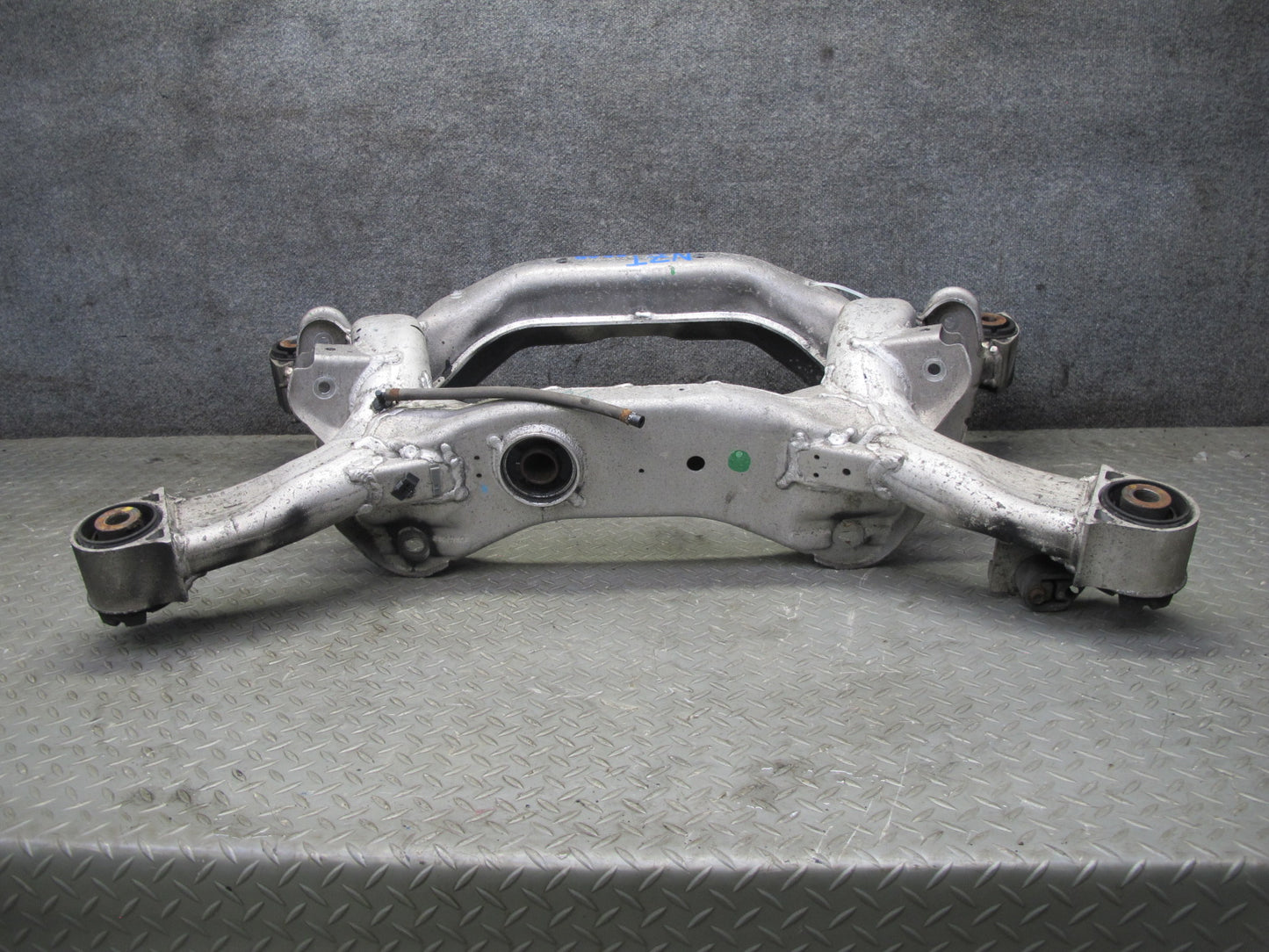 07-09 Nissan Z33 350Z Conv Rear Suspension Subframe Crossmember Carrier 101K OEM