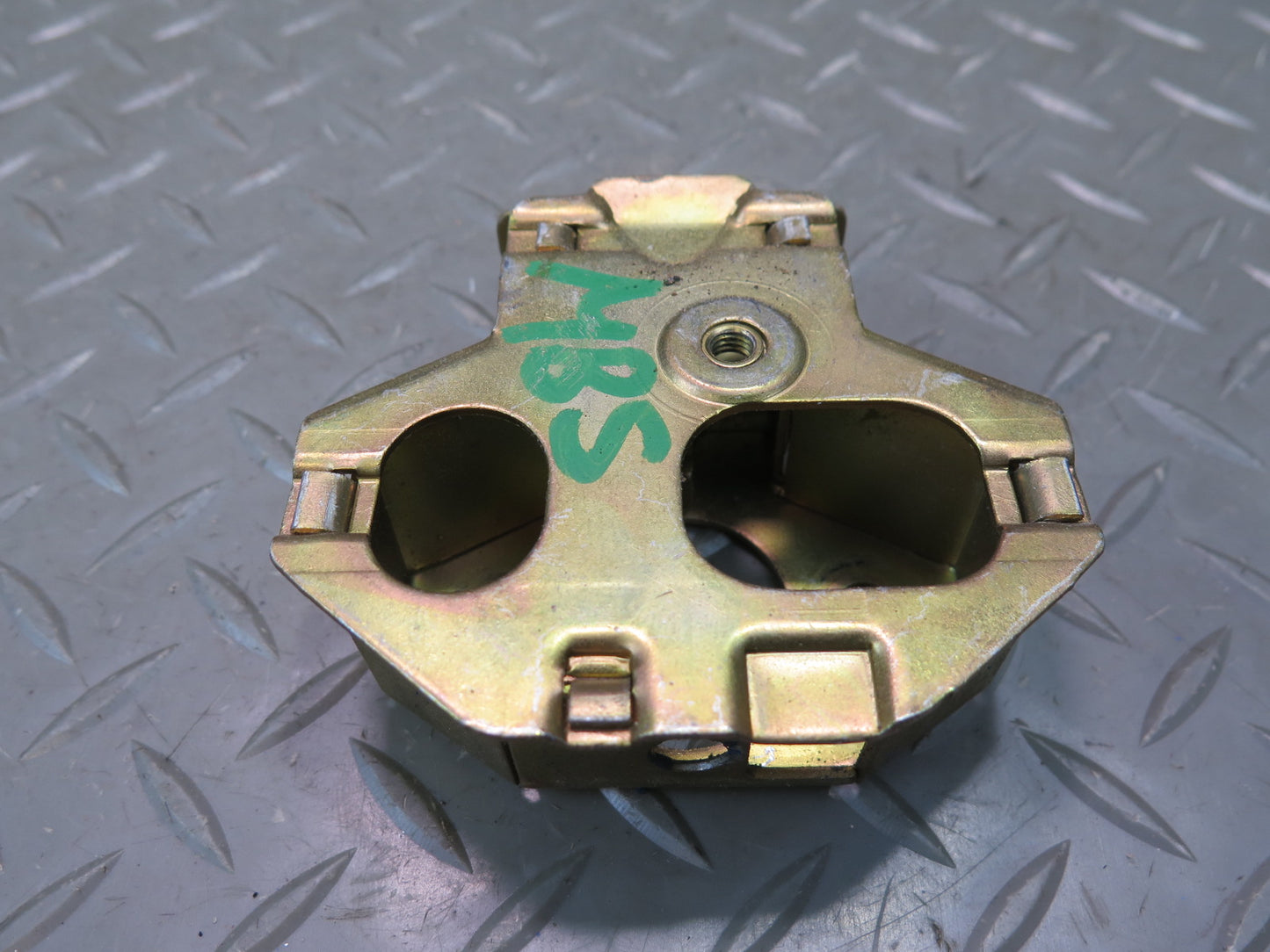 78-89 BMW E24 633CSI 635CSI Rear Trunk Lid Lock Lower Catch OEM