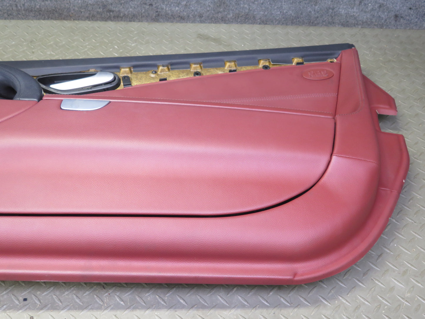 03-08 Mercedes R230 Sl-class Right Side Door Interior Trim Cover Panel RED OEM