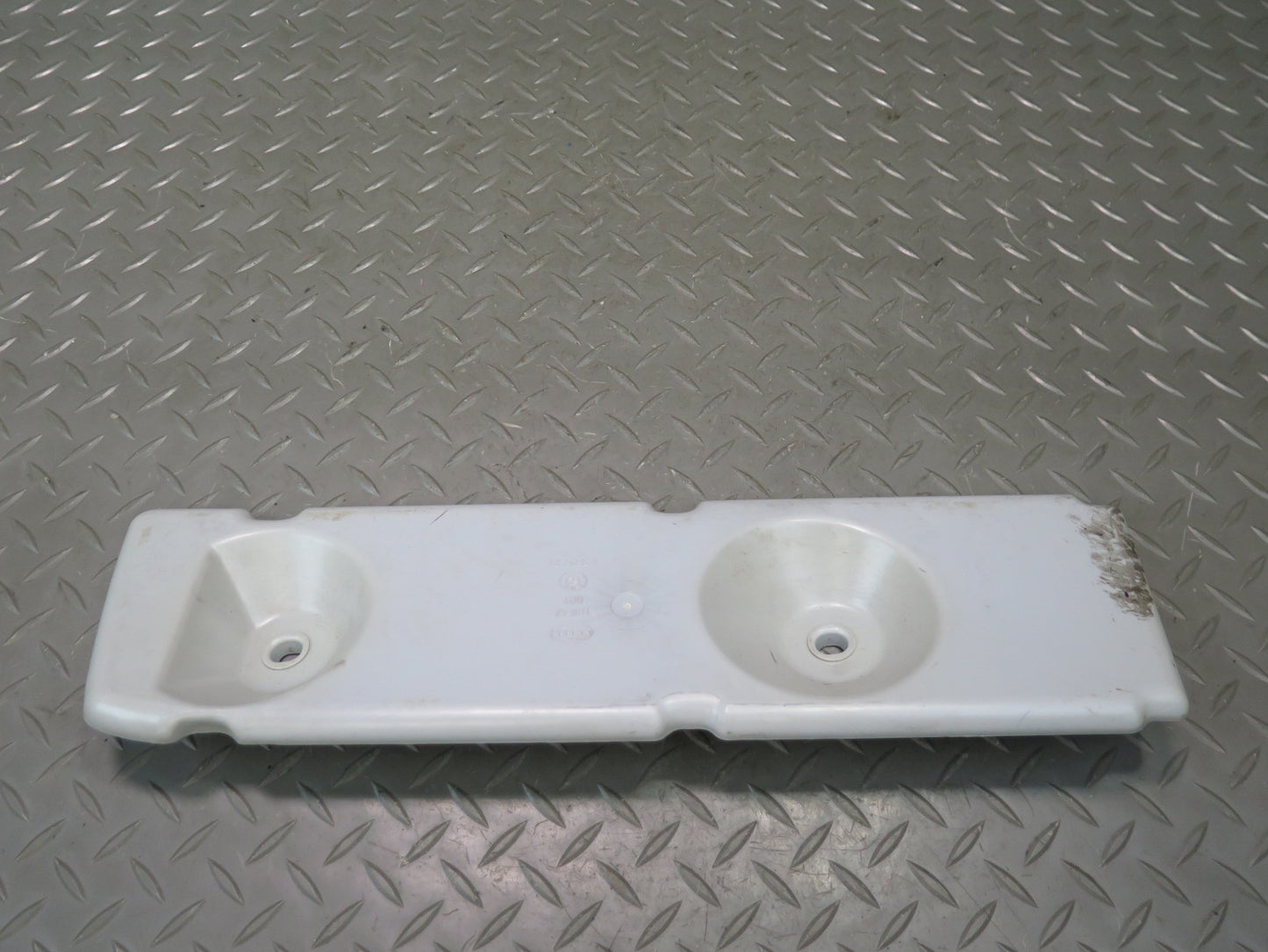 78-89 BMW E24 633CSI 635CSI Rear Left Tail Light Trim Cover OEM
