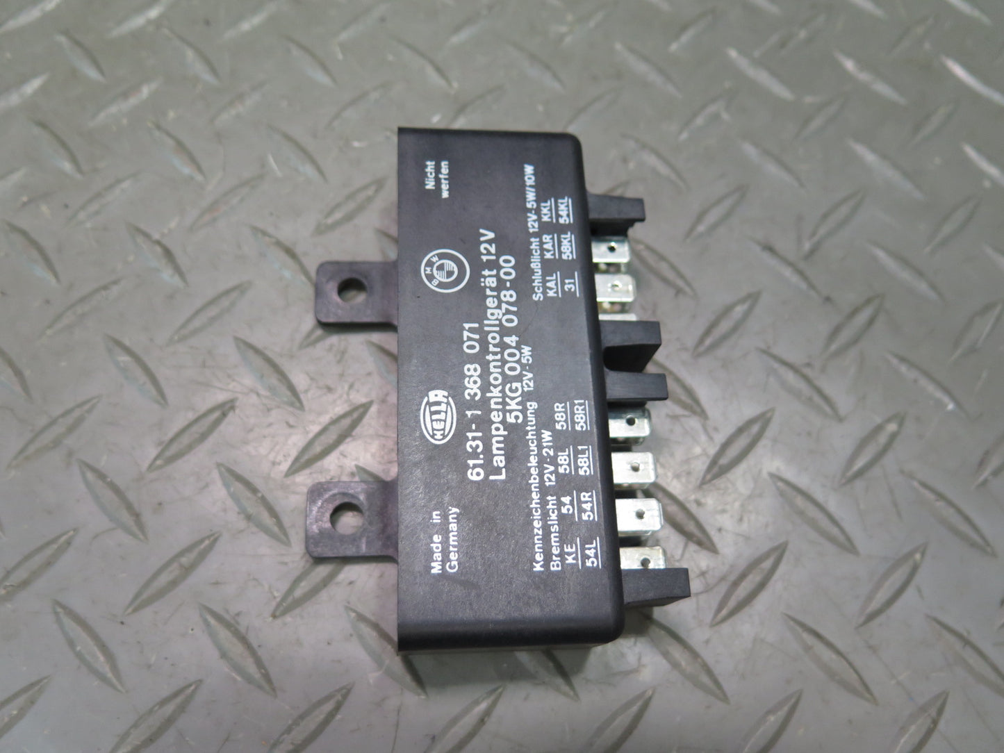 83-84 BMW E24 633CSi Check Light Control Module 1368071 OEM