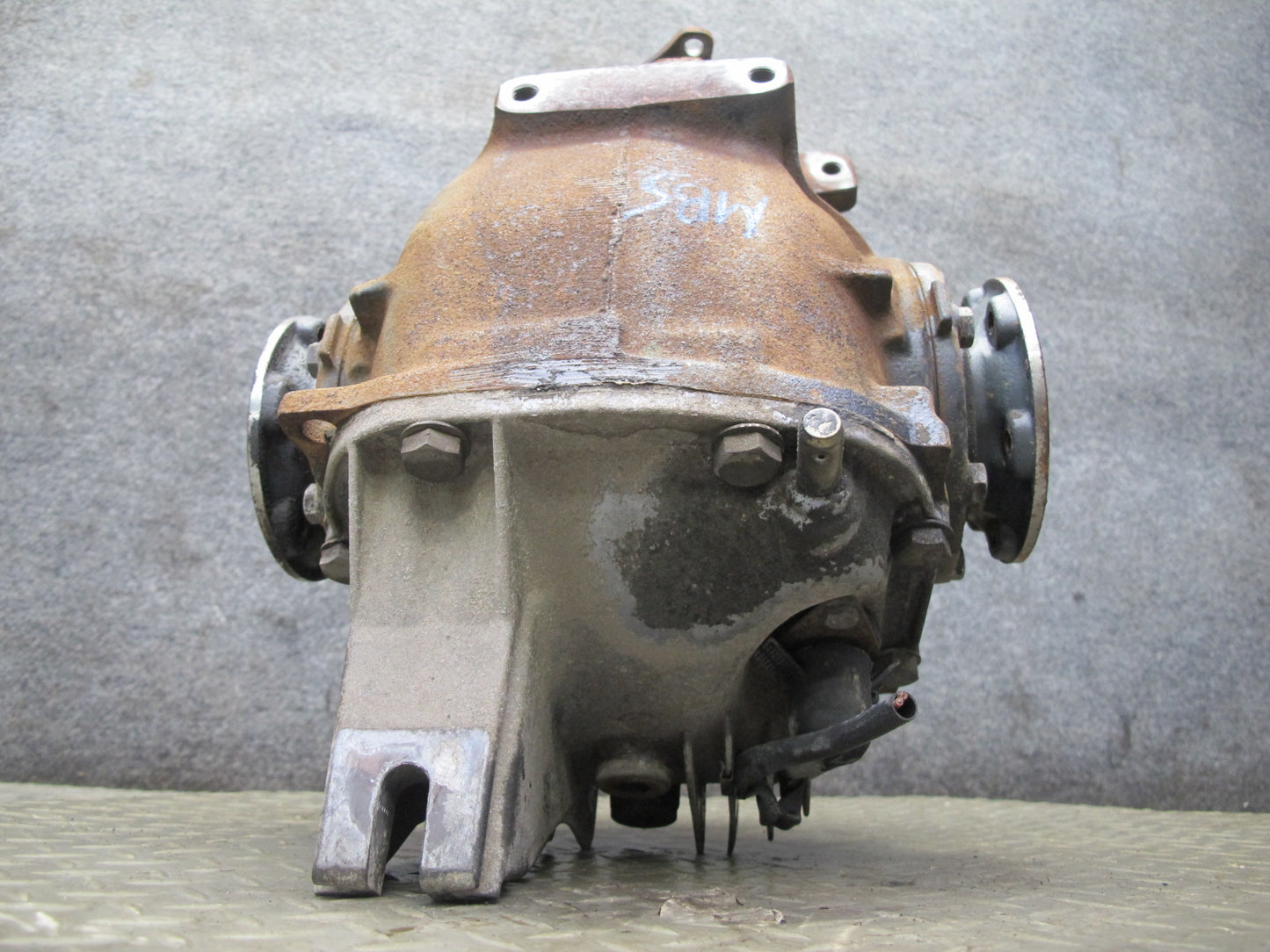 83-84 BMW E24 633CSI Rear Axle Differential Carrier 3.25 Ratio 115K Miles OEM