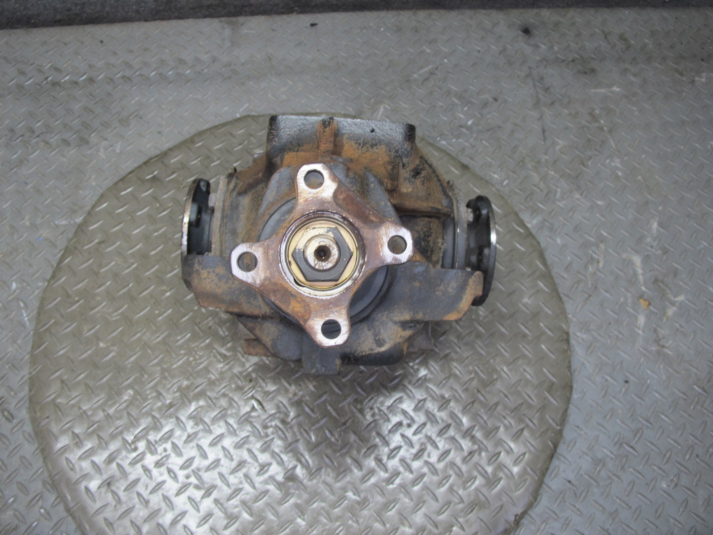 83-84 BMW E24 633CSI Rear Axle Differential Carrier 3.25 Ratio 115K Miles OEM