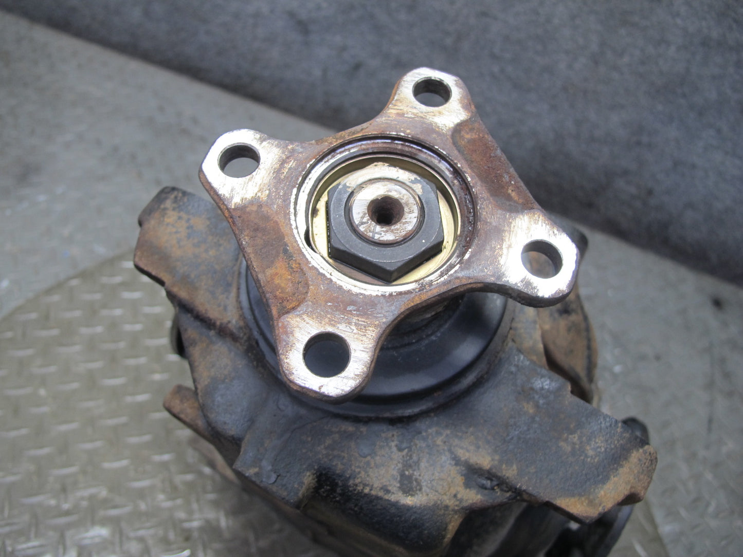 83-84 BMW E24 633CSI Rear Axle Differential Carrier 3.25 Ratio 115K Miles OEM
