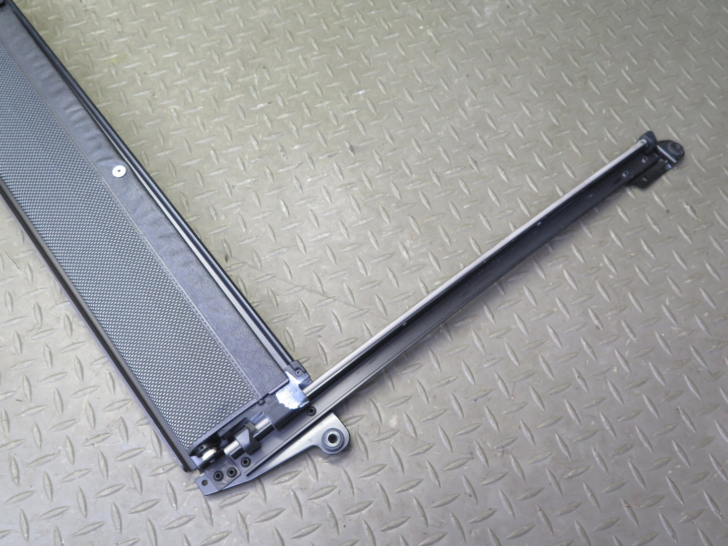 03-12 Mercedes R230 Sl-class Panoramic Roof Blind Sun Shade Roller Screen OEM
