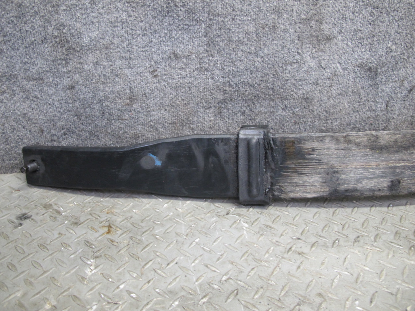 2004-2009 Cadillac XLR Front Suspension Leaf Spring 22146483