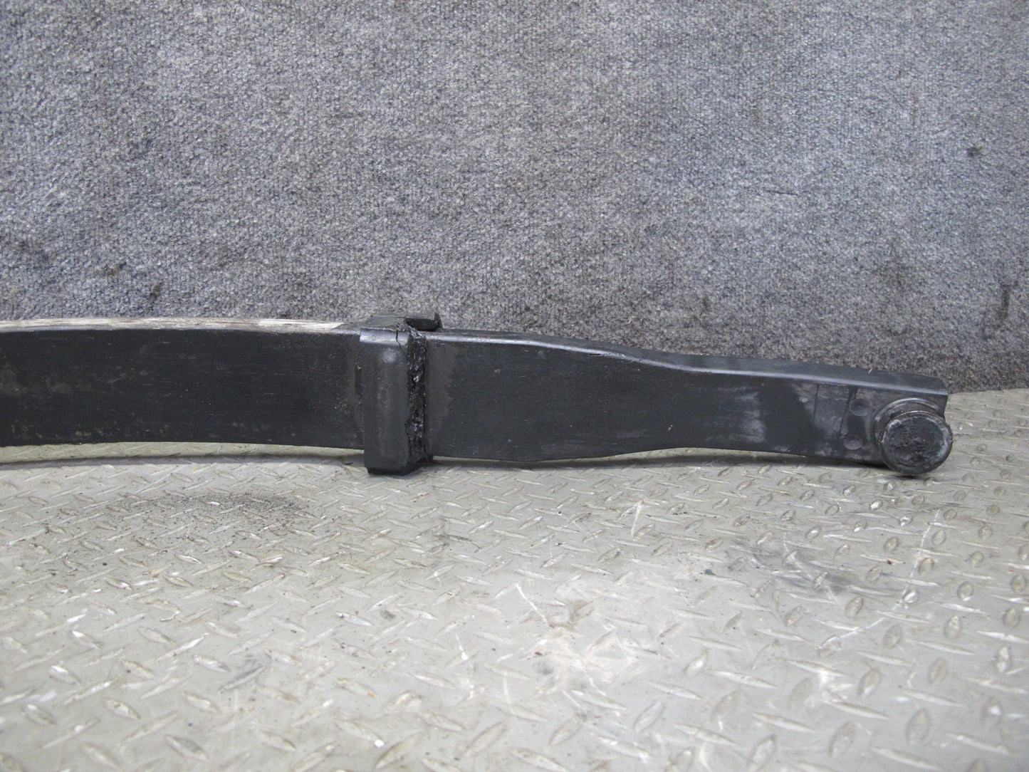 2004-2009 Cadillac XLR Front Suspension Leaf Spring 22146483