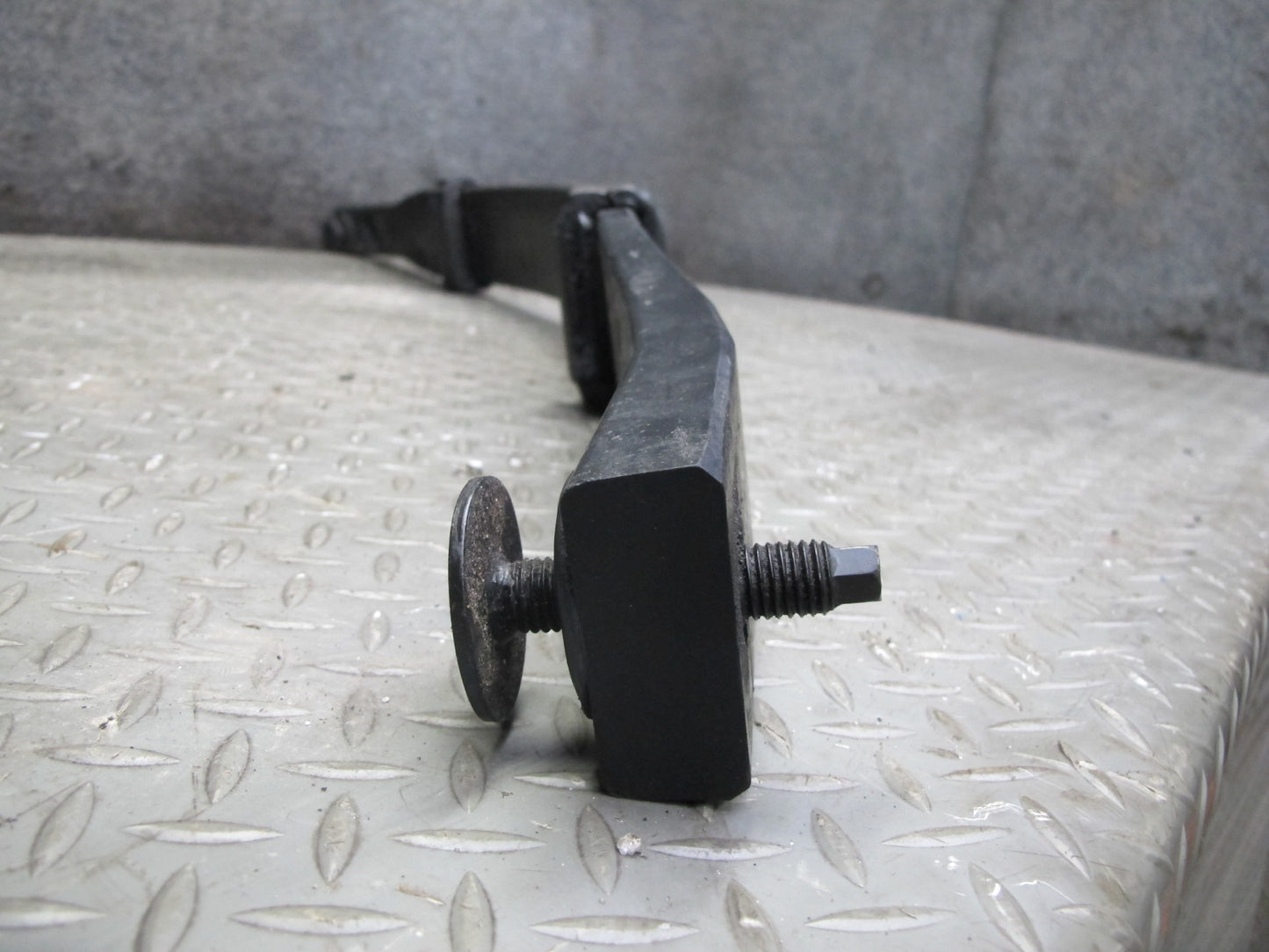 2004-2009 Cadillac XLR Front Suspension Leaf Spring 22146483