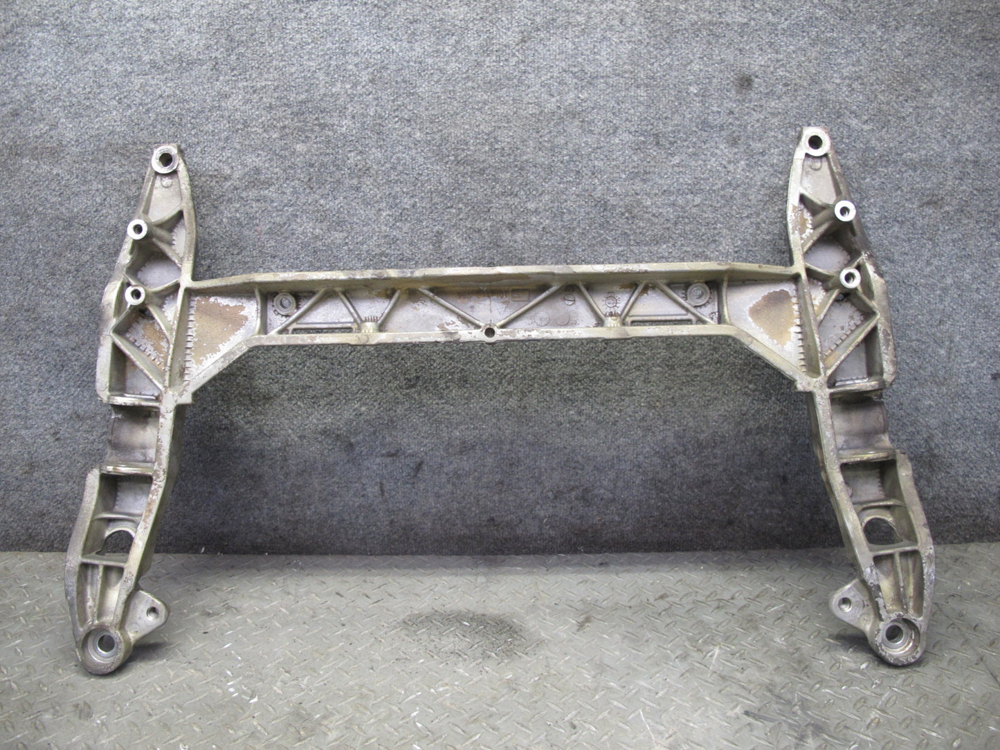 1999-2004 Porsche 911 996 RWD Front Suspension Subframe Crossmember Carrier