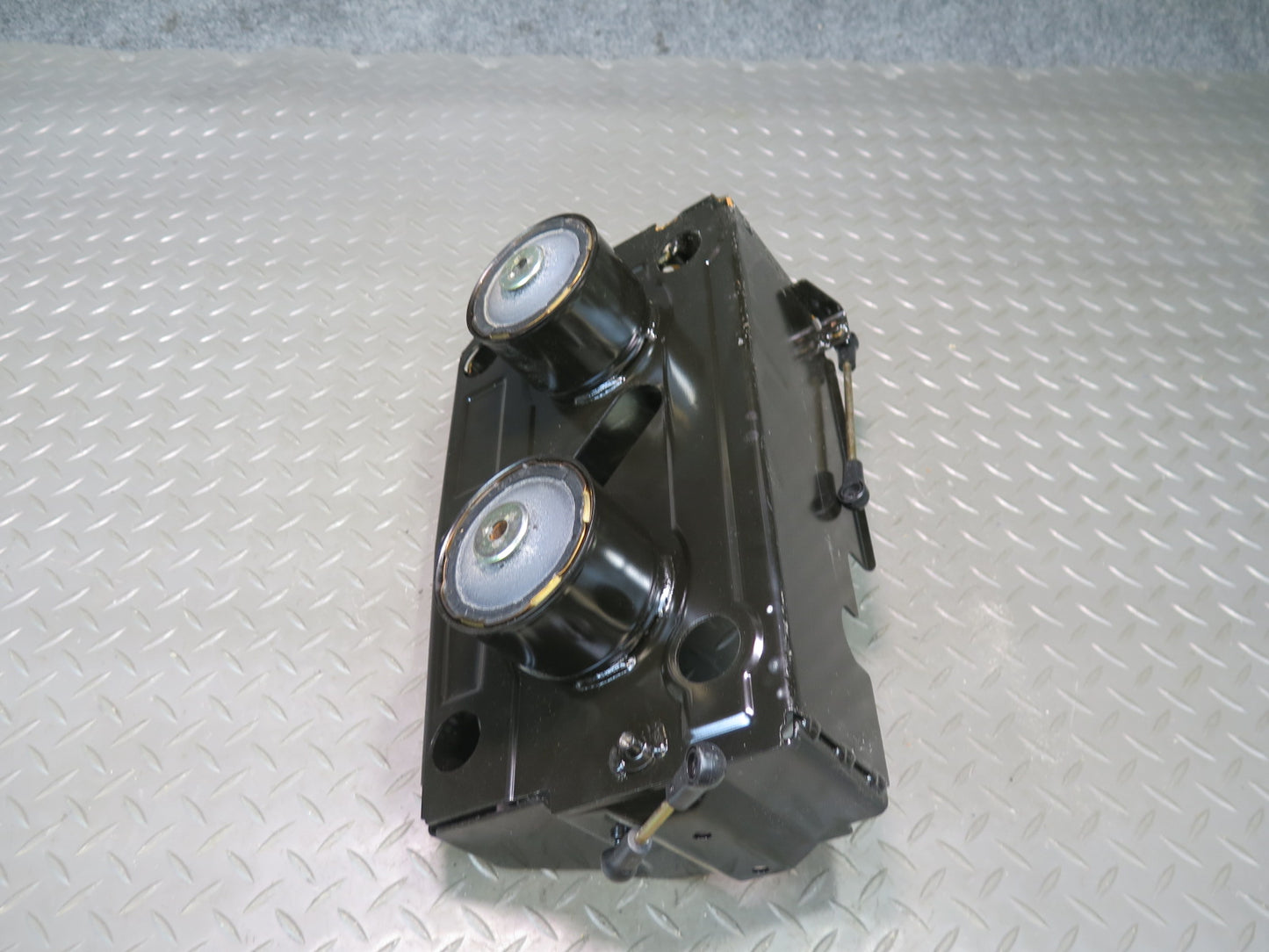 01-06 BMW E46 330ci Convertible Battery Tray Vibration Absorber Bracket Assy OEM