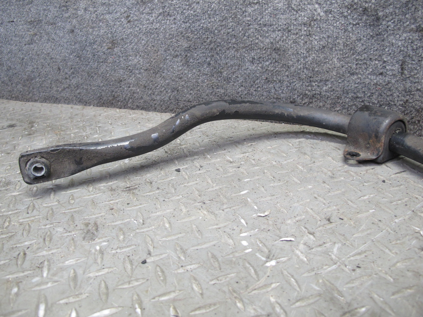 93-96 Chevrolet Corvette C4 Set of 2 Front & Rear Stabilizer Sway Bar OEM