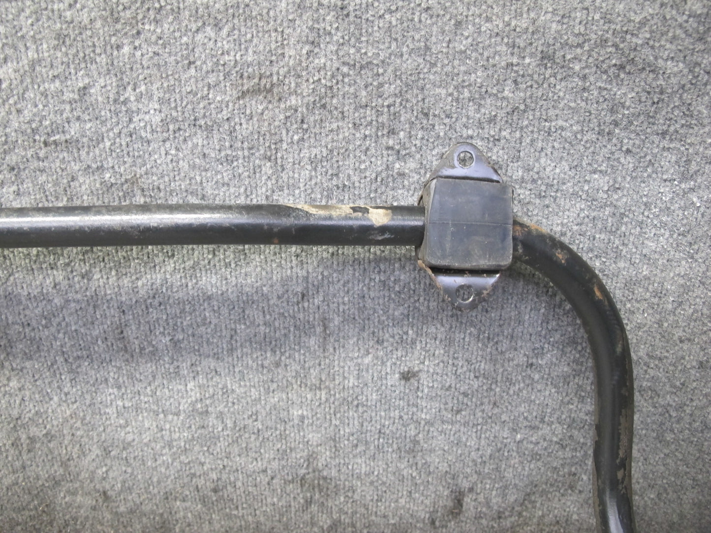 93-96 Chevrolet Corvette C4 Set of 2 Front & Rear Stabilizer Sway Bar OEM