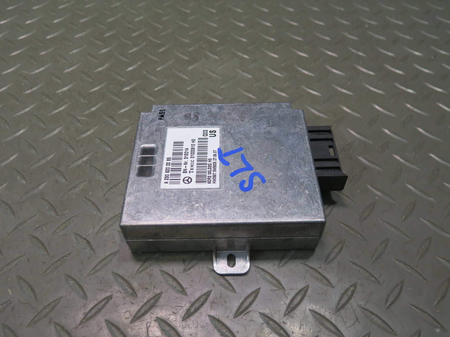 03-12 Mercedes R230 Sl-class Communication Hands Free Voice Control Module OEM