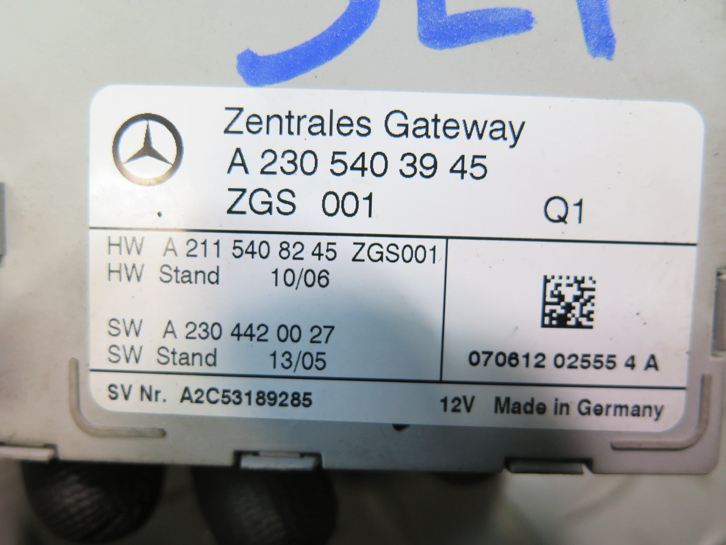 03-12 Mercedes R230 Sl-class Central Gateway Control Module Unit A2305403945 OEM