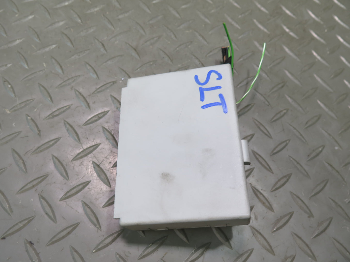 03-12 Mercedes R230 Sl-class Central Gateway Control Module Unit A2305403945 OEM