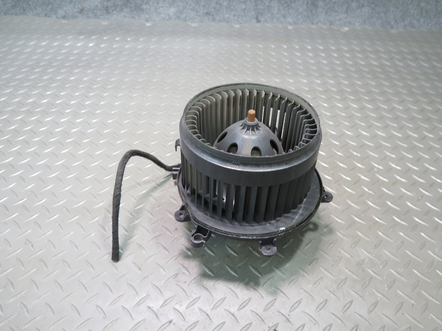 03-12 Mercedes R230 Sl-class A/C Air Heater Blower Motor Fan W/ Resistor OEM