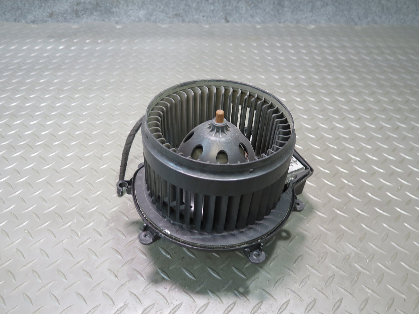 03-12 Mercedes R230 Sl-class A/C Air Heater Blower Motor Fan W/ Resistor OEM
