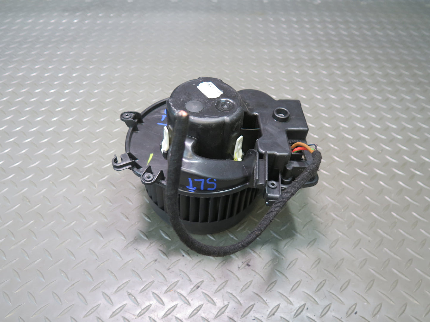 03-12 Mercedes R230 Sl-class A/C Air Heater Blower Motor Fan W/ Resistor OEM