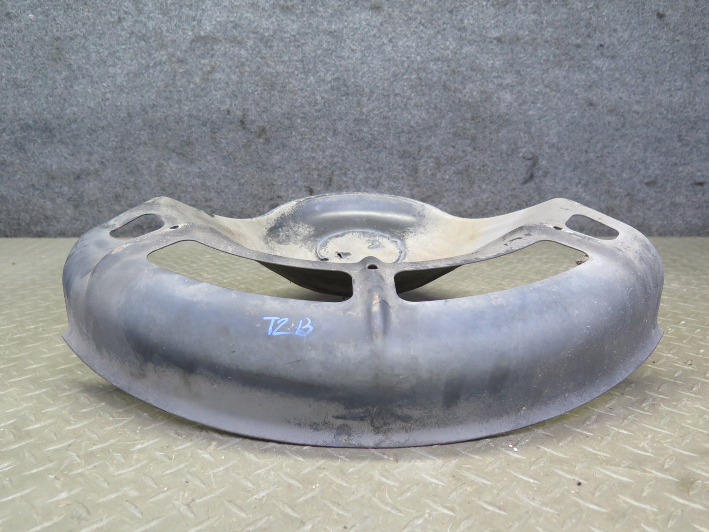 95-99 BMW E36 318ti Emergency Spare Tire Wheel Holder OEM